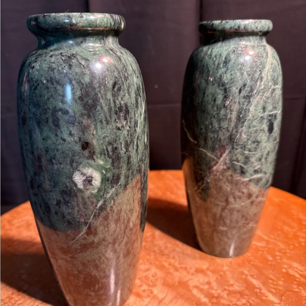 Pair vintage Taiwan green polished marble vases. 7 inches tall